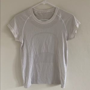 White Lululemon short sleeve size 4